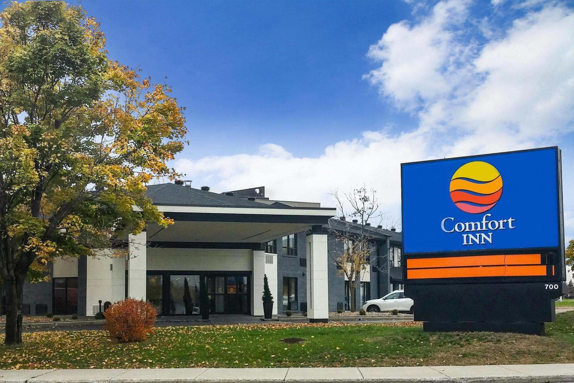 Comfort Inn Montreal Airport Pointe-Claire Exterior foto