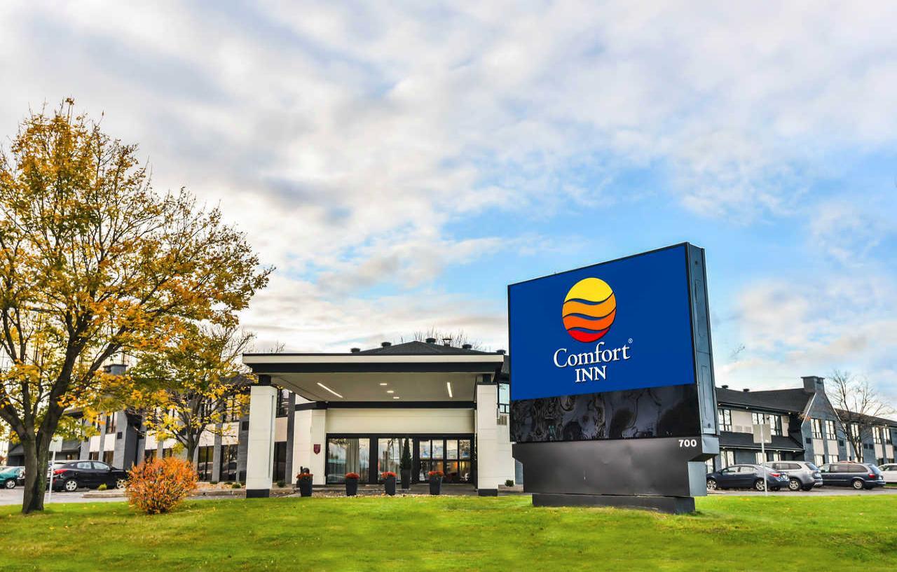 Comfort Inn Montreal Airport Pointe-Claire Exterior foto